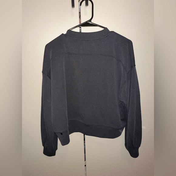 Lululemon Ribbed Softstreme Perfectly Oversized Cropped Crew size 6 - Picture 10 of 11